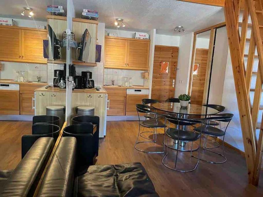 Central 3 Bedroom Chalet With Balcony Val-dʼIsère Eksteriør billede