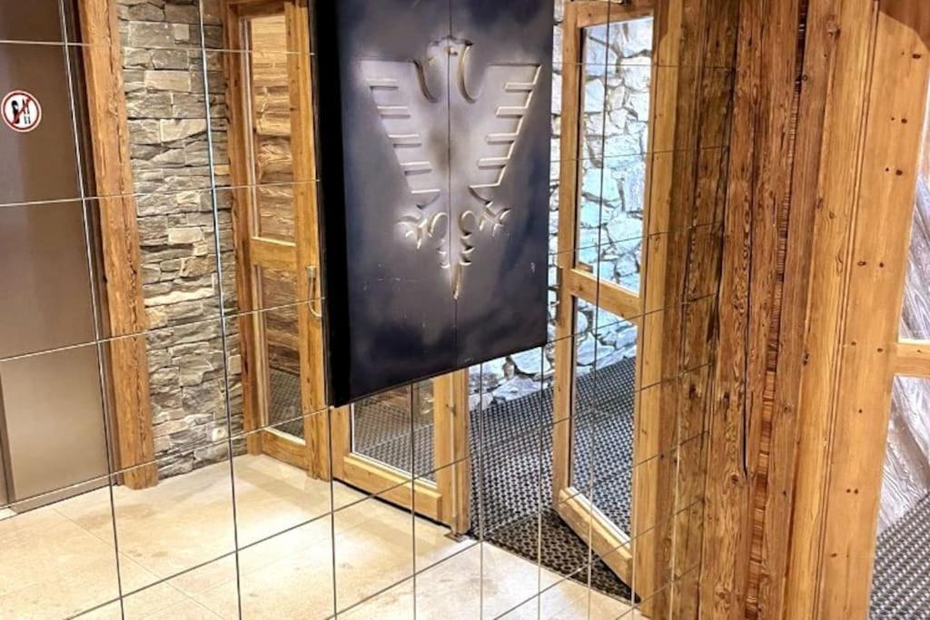 Central 3 Bedroom Chalet With Balcony Val-dʼIsère Eksteriør billede